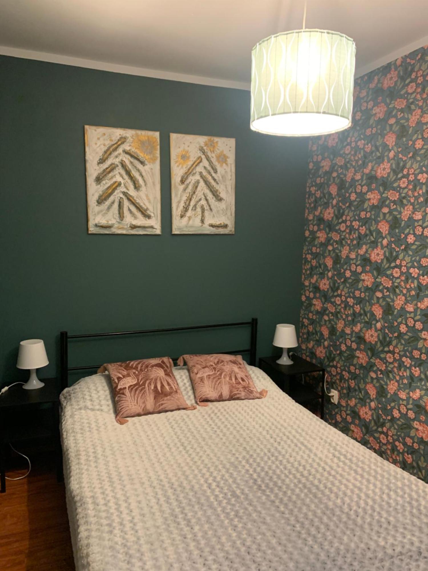 Apartament Dwupokojowy Голеню Экстерьер фото